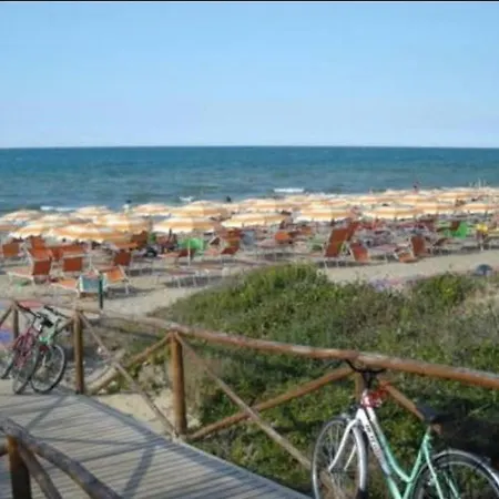 Viola Village Apartment Foce Varano